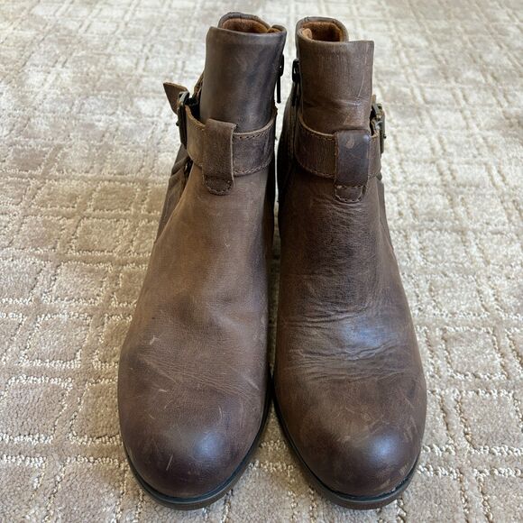 B.O.C. Shea Distressed Leather Ankle Booties Women's Size 8 Brown Buckle Western - Picture 6 of 11